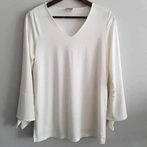Chico's Travelers V neck Flutter Sleeve Ivory Top Size 0 - Picture 3 of 10